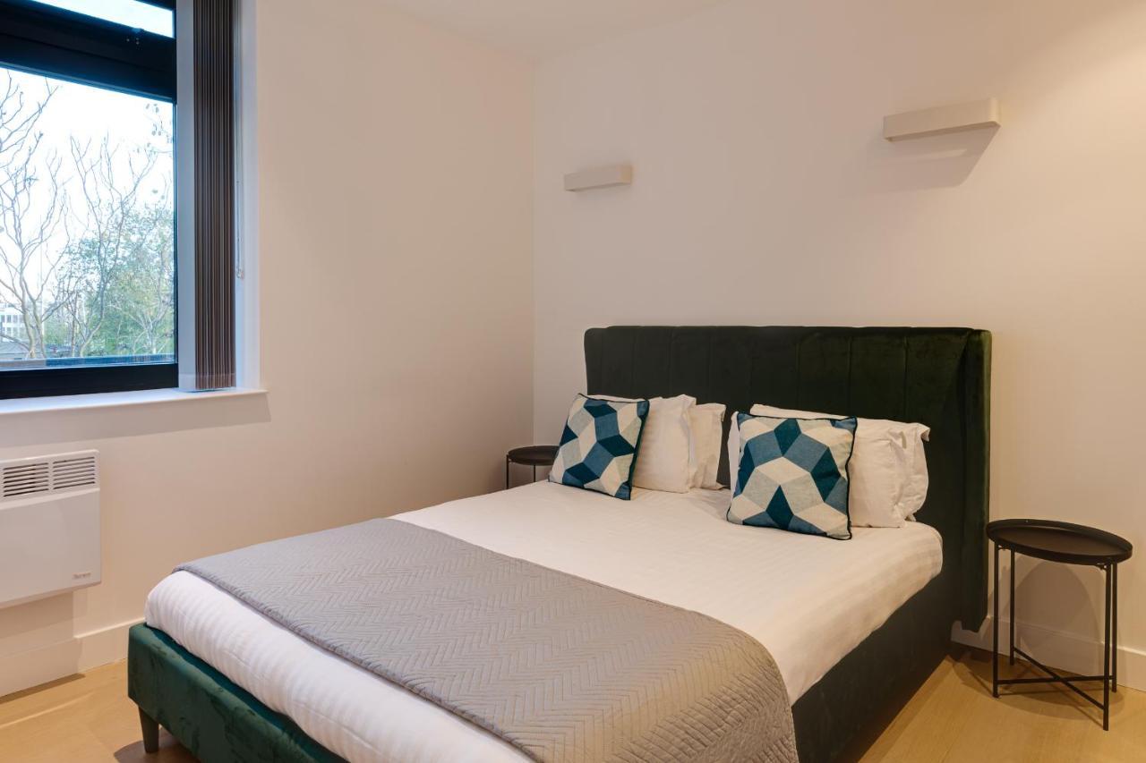 Apartament Charles Hope London Brentford Zewnętrze zdjęcie