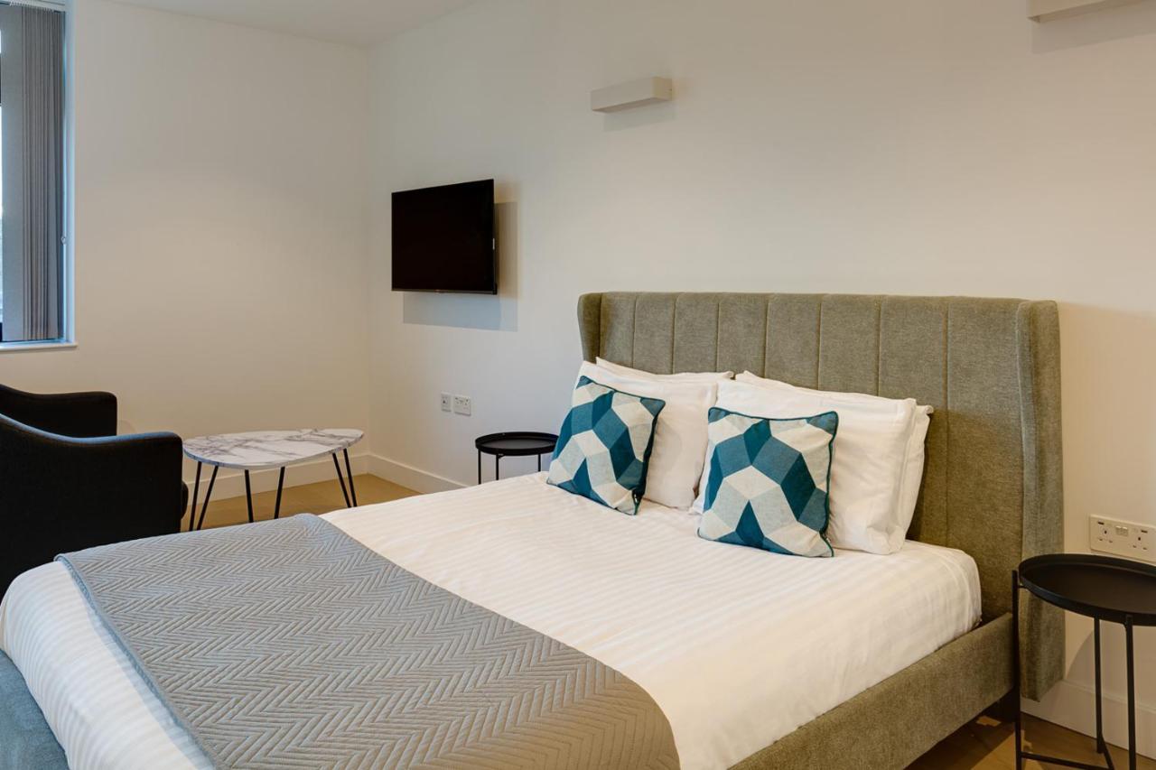 Apartament Charles Hope London Brentford Zewnętrze zdjęcie