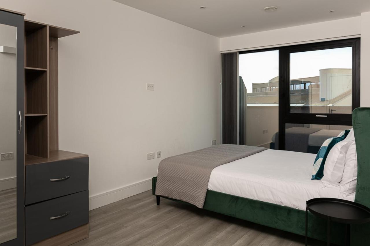 Apartament Charles Hope London Brentford Zewnętrze zdjęcie