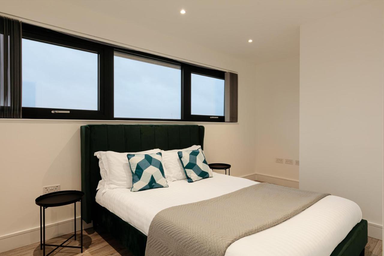 Apartament Charles Hope London Brentford Zewnętrze zdjęcie